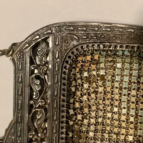 𝅺antique 1930s WHITING & DAVIS “ELSAH” mesh handbag. - Picture 2 of 13
